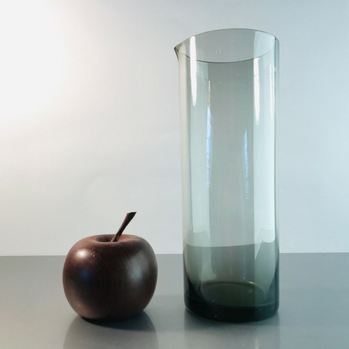 Vintage KARAFFE Kanne Krug Rauchglas Glas 60er 70er 21cm MID CENTURY