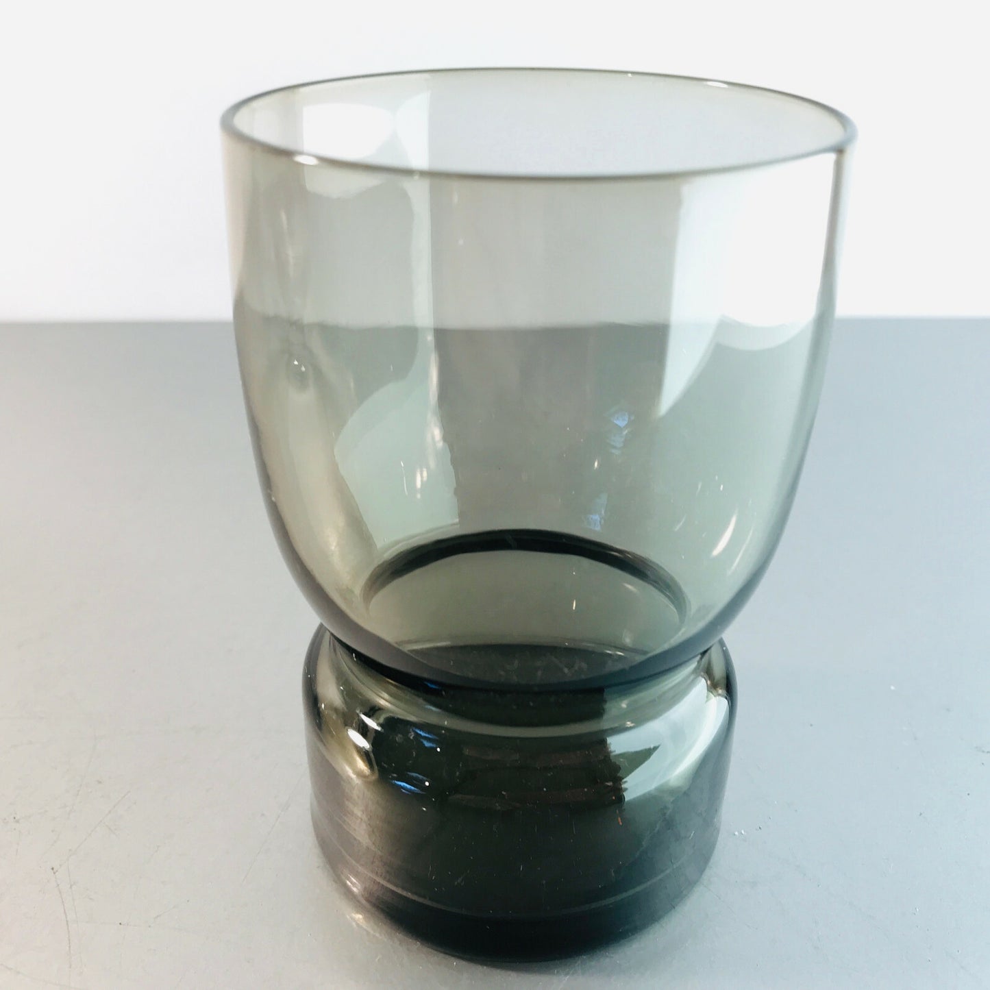 Rauchglas Wasserglas Glas 10,6 cm Vintage Trinkglas MID CENTURY 70er
