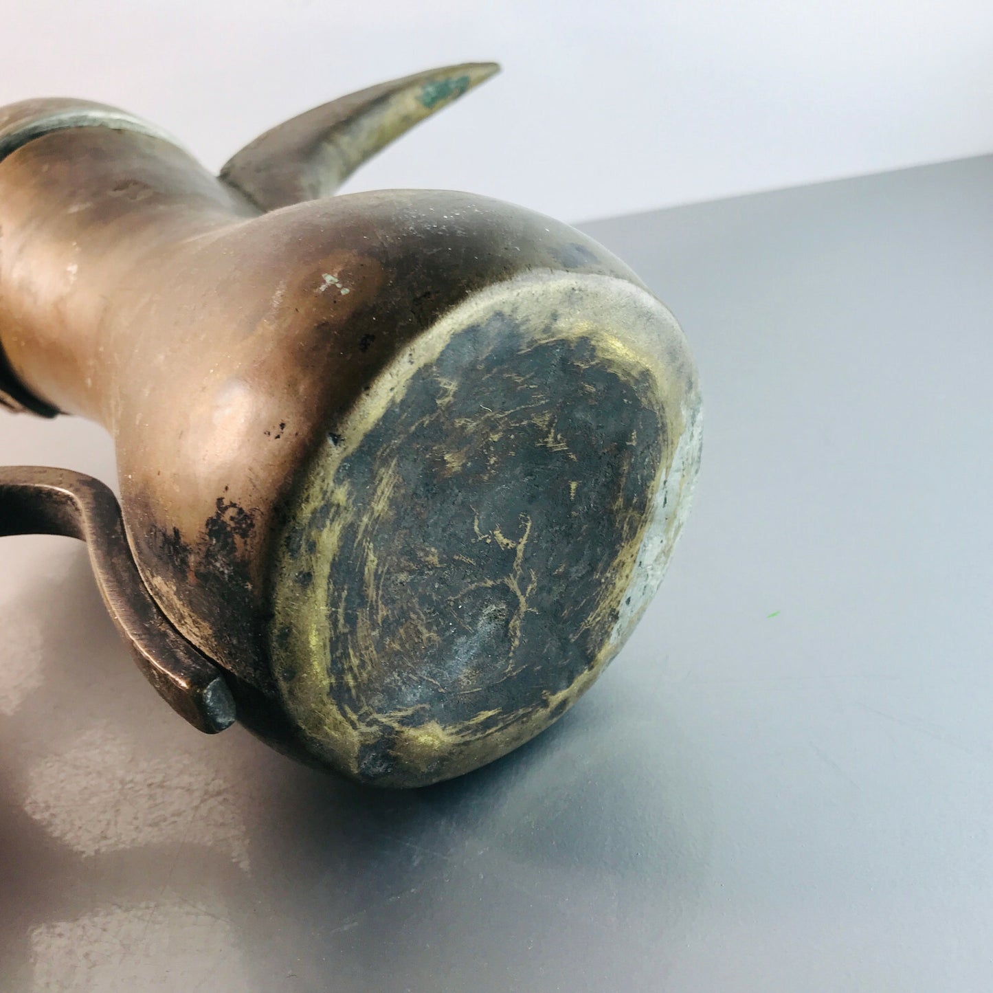 Antike Kanne Metall 31 cm handgefertigt Teekanne orientalisch Saudi Arabi