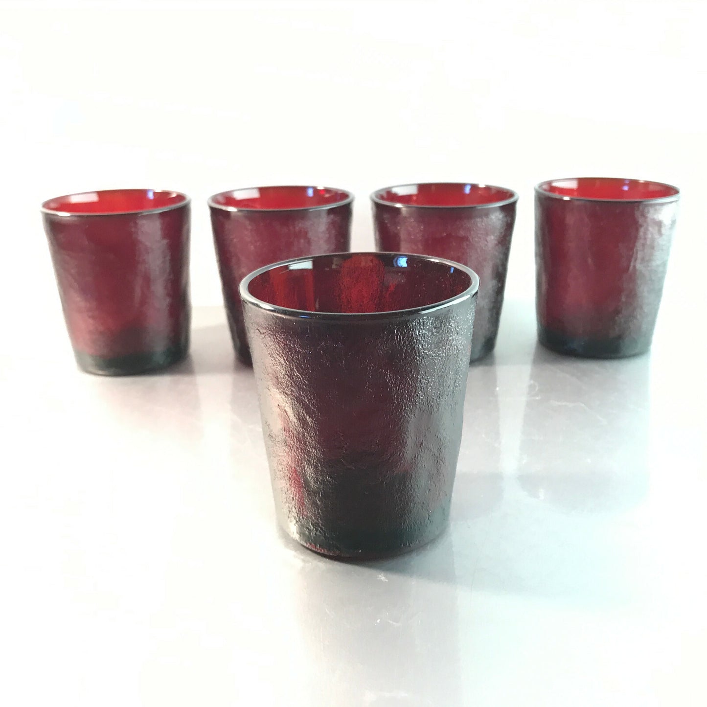 Wassergläser - 5er Set - rot Gläser Glas Vintage 8,3 cm mit Struktur außen