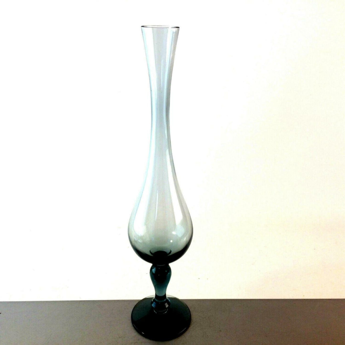 MID CENTURY  Vase 50er 60er Rauchglas Turmalin grün 34 cm Glas Glasvase