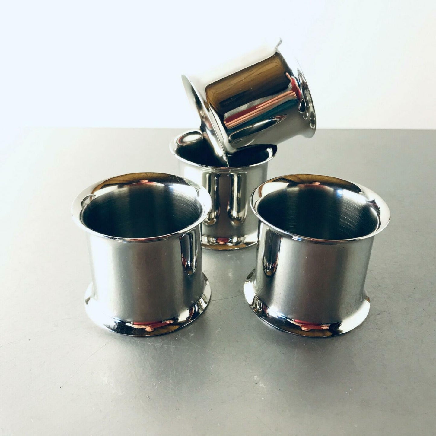 Serviettenhalter Serviettenringe Silber farben D 4 cm 4 er Set 60er 70er 