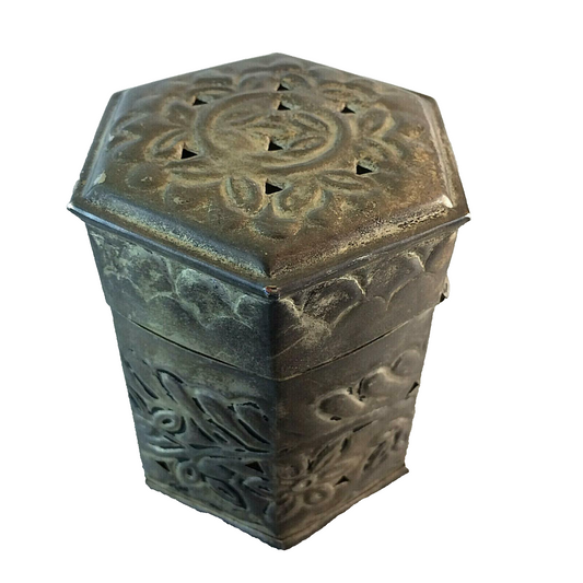 Porpouri Deckeldose Duftdose Metall H 10 cm Dose Durchbrüche 