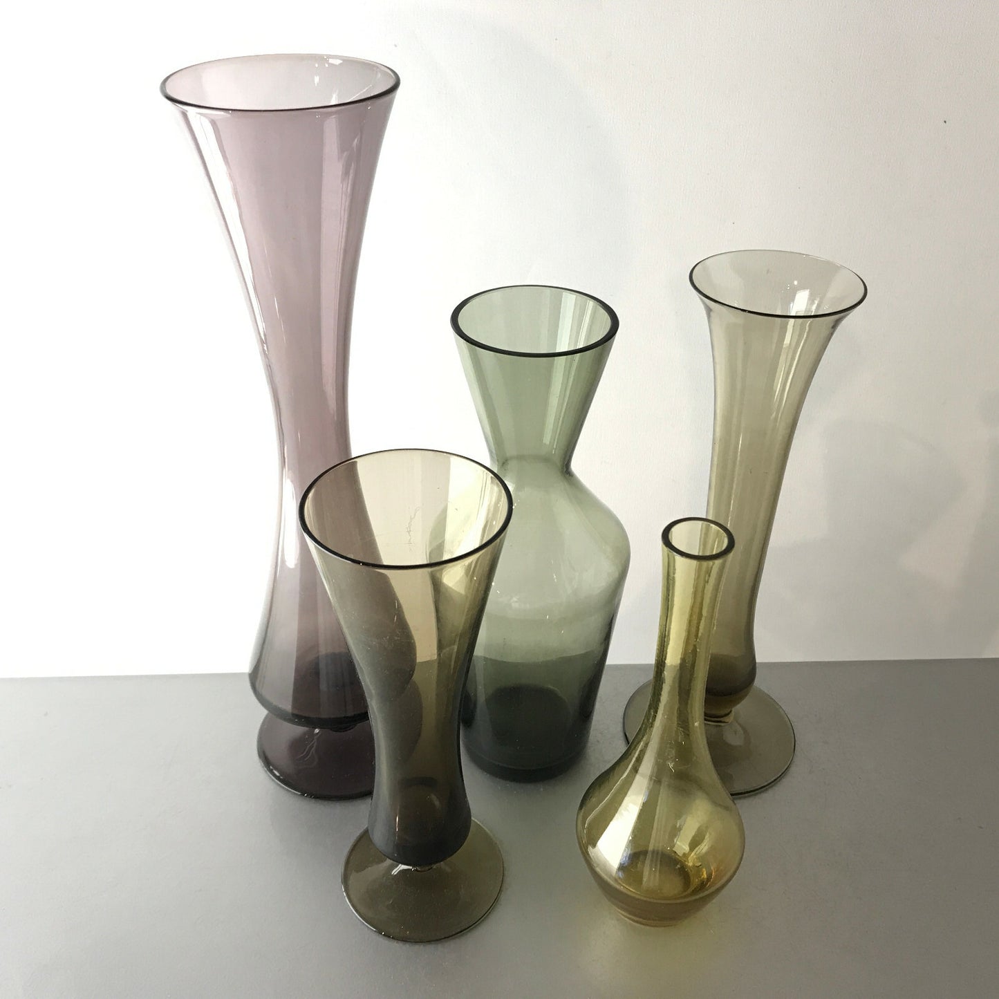 Gläser VINTAGE Vasen Set 50er 60er MID CENTURY Rauchglas Konvolut  lila
