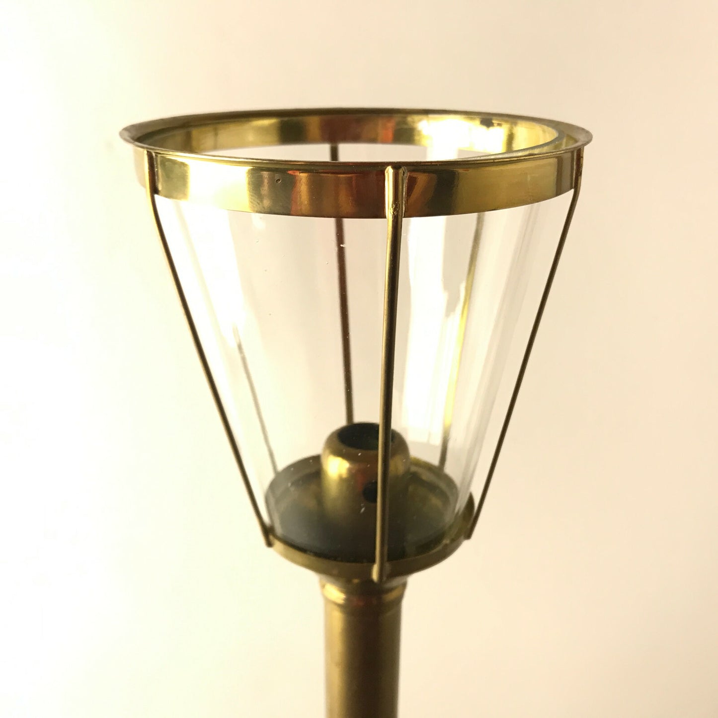 Vintage Kerzenhalter Windlicht Messing Glas Schirm H 33 cm Kerzenständer
