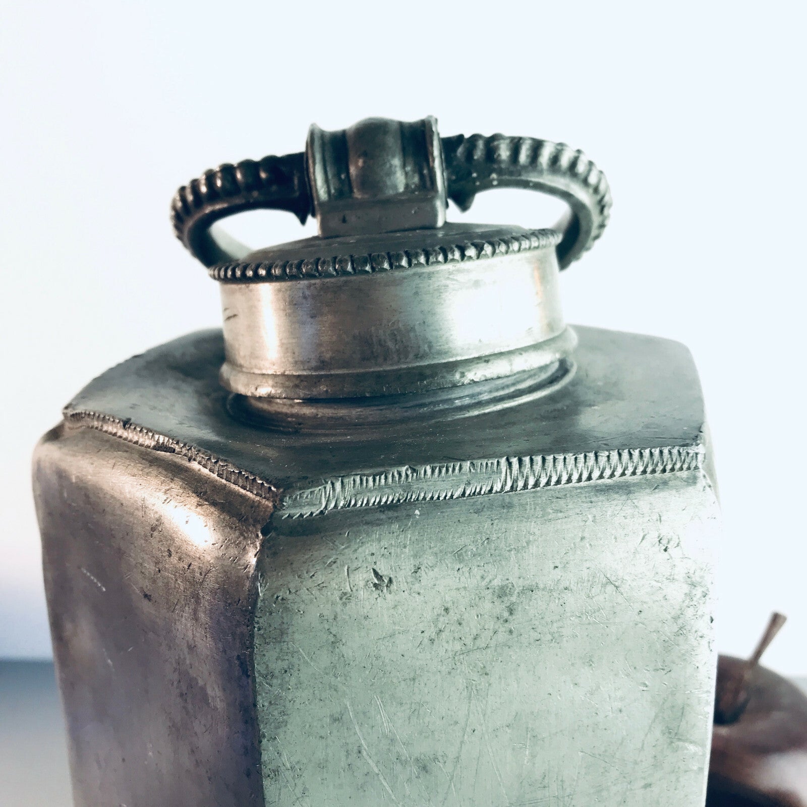 Schraubkanne Zinn Dose 24 cm Schraubverschluss achteckig 1842