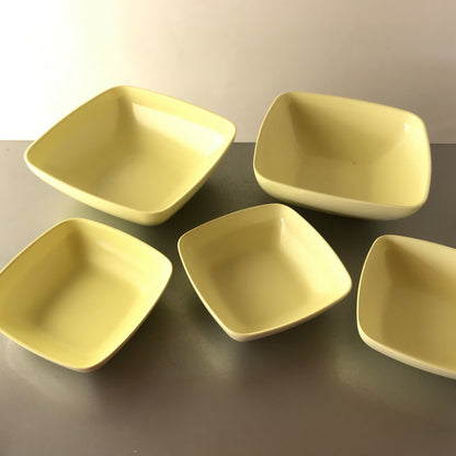 Vintage Schalen Set Schälchen pastell gelb 50er 60er Kunststoff CENTURY