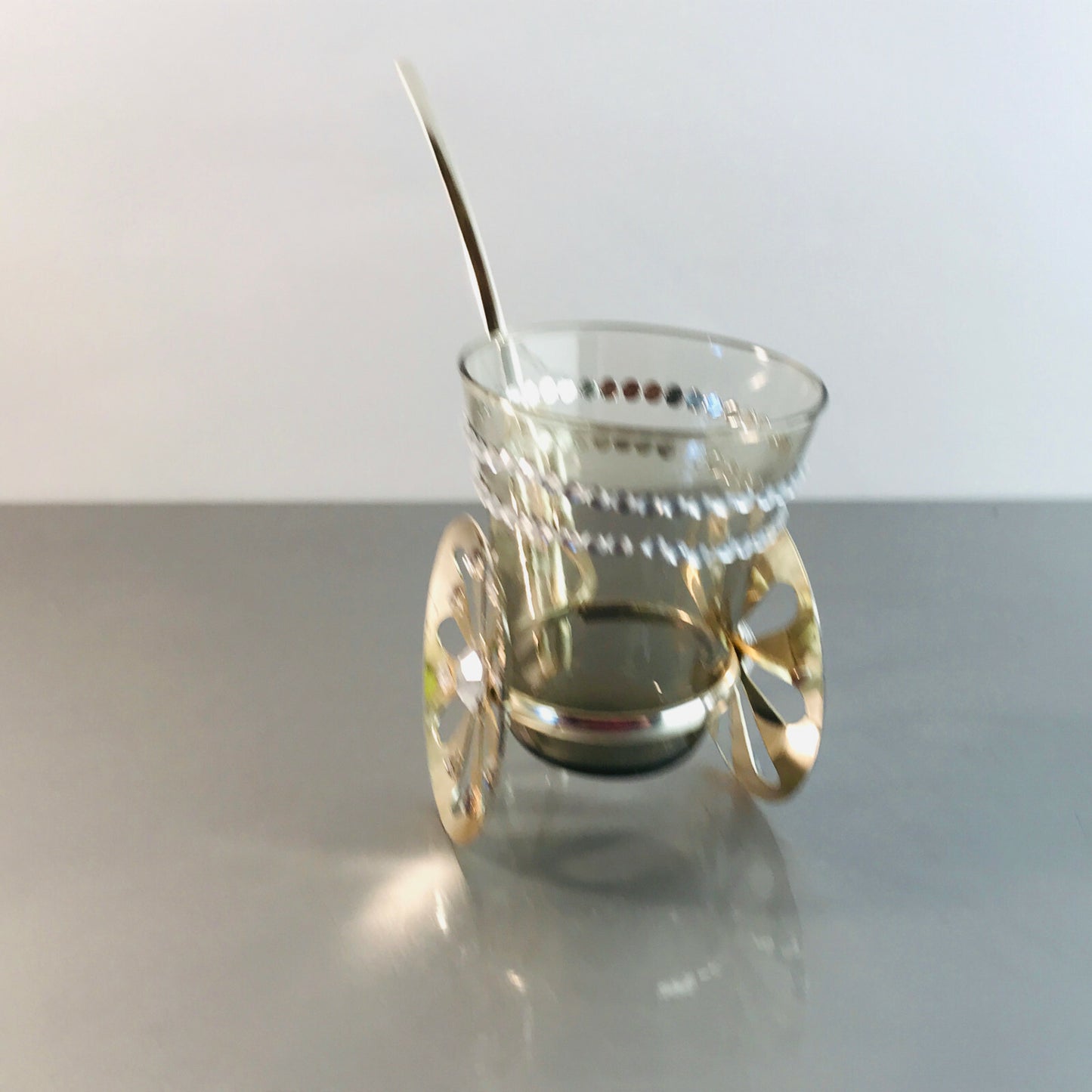 VINTAGE Glas 50er 60er Glas MID CENTURY im Halter Silbern