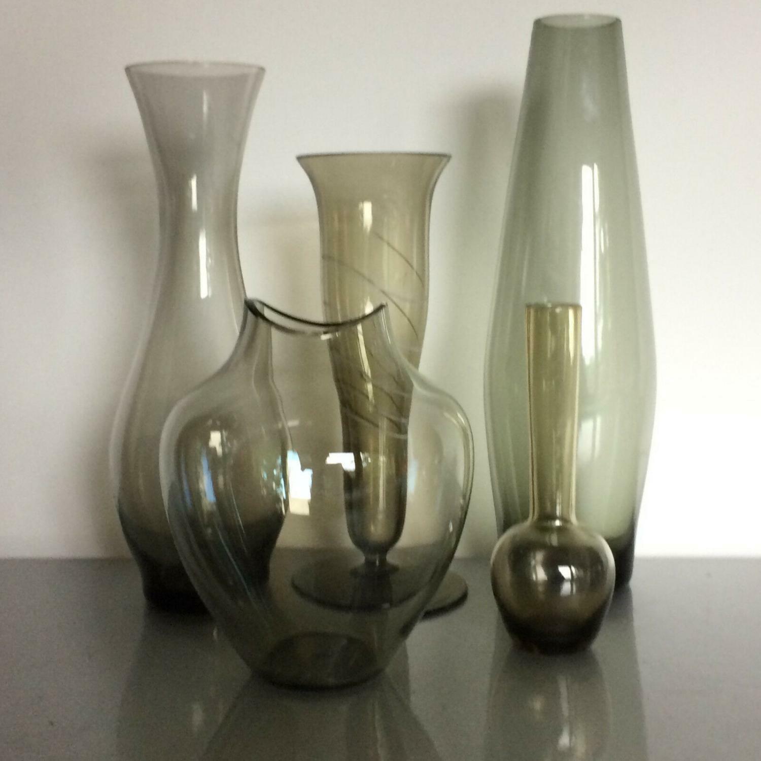 Vasen Gläser KONVOLUT 50er 60er MID CENTURY Rauchglas Vase welliger Rand