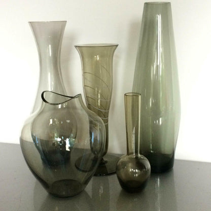 Vasen Gläser KONVOLUT 50er 60er MID CENTURY Rauchglas Vase welliger Rand