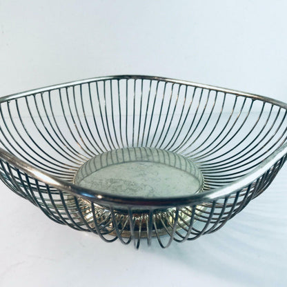 Brotkorb versilbert Brotschale Schale Korb Obstkorb D 26 cm leicht eckig