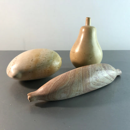 Obst aus Stein Naturstein Banane H 11 cm Birne Mango Früchte orginal Größ