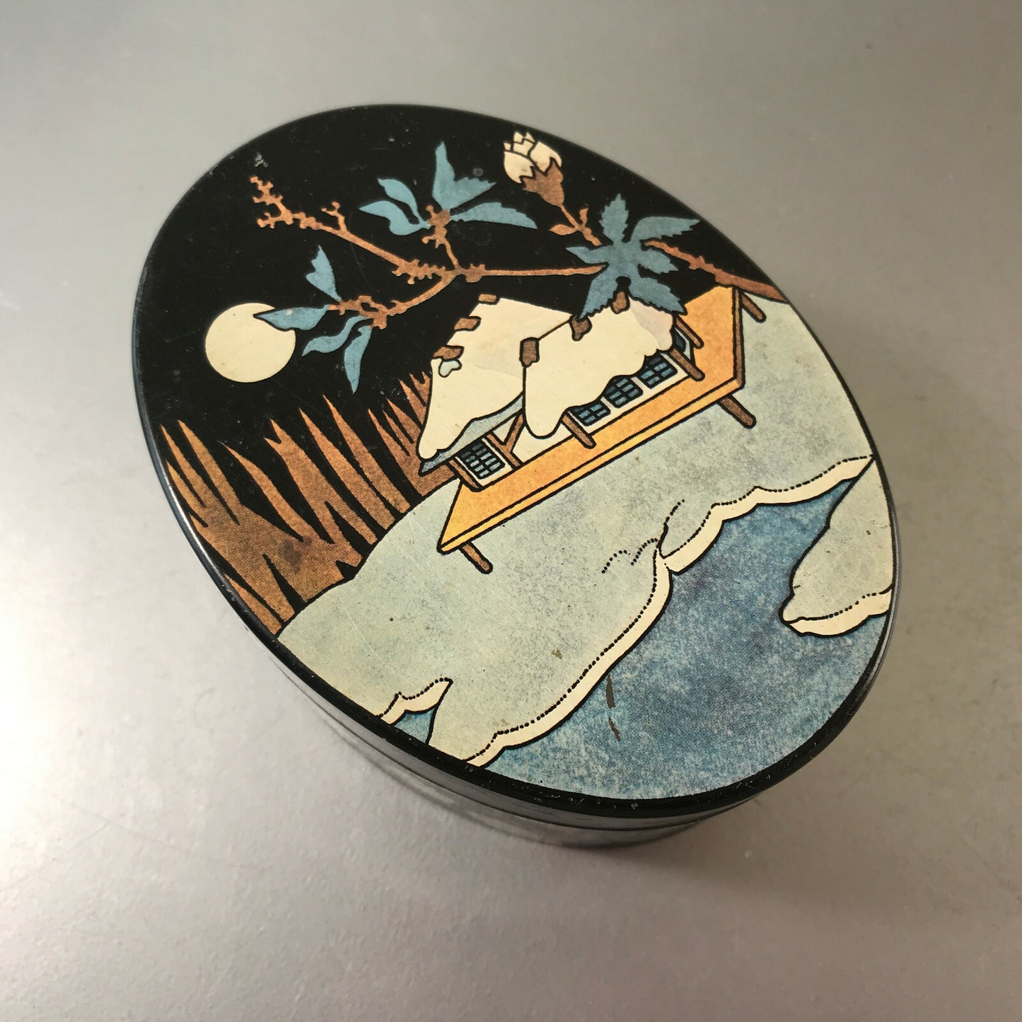 Tchibo Blechdose Dose aus Metall Blech  H 5,4 cm Japan Geisha