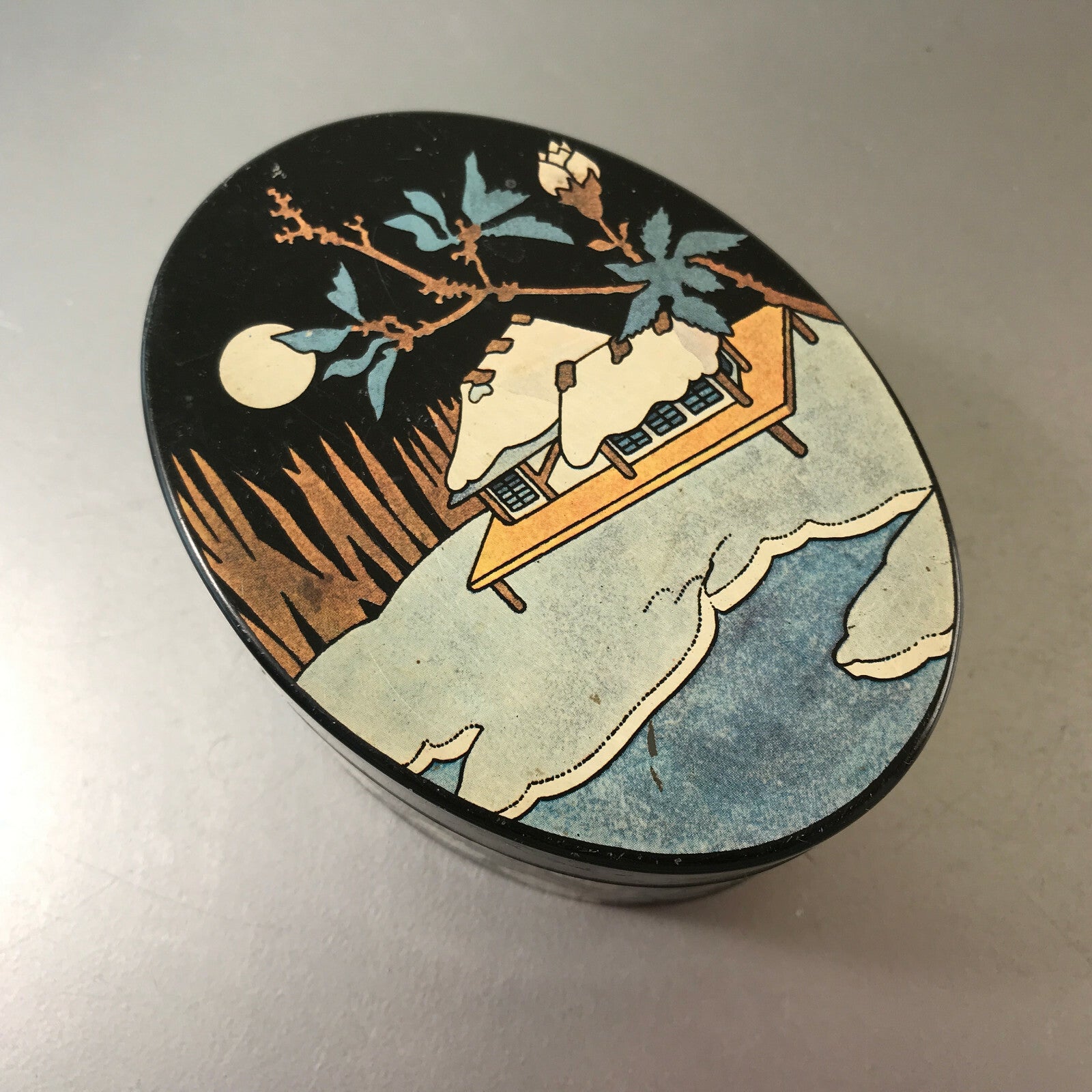 Tchibo Blechdose Dose aus Metall Blech  H 5,4 cm Japan Geisha