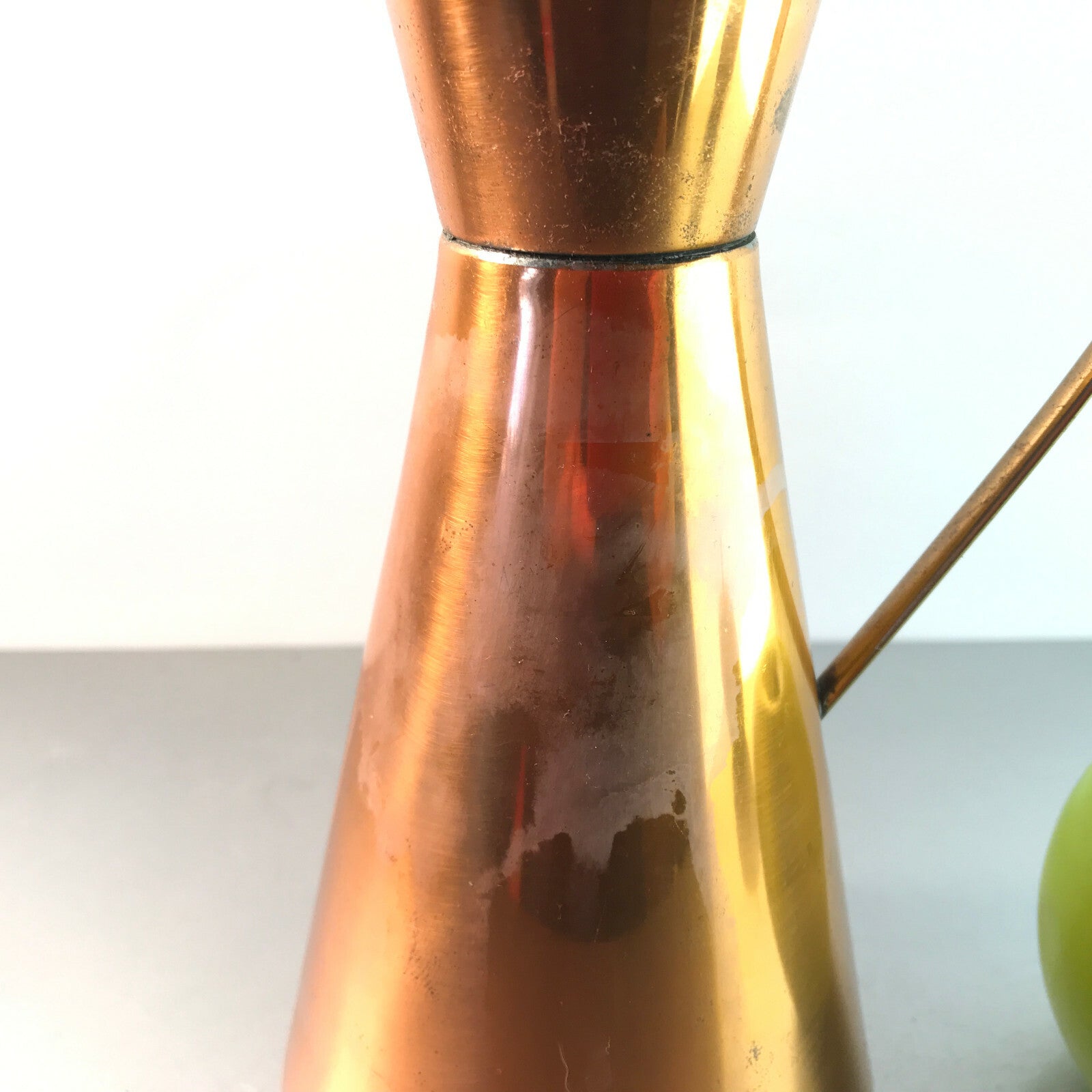 MID CENTURY 50er 60er Vase 20 cm Kupfer Messinggriff Vintage Kanne Deko