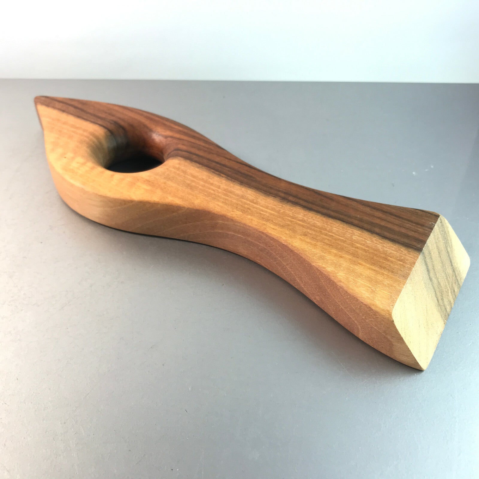 Holzfigur Fisch Form Holz Deko L 28 cm