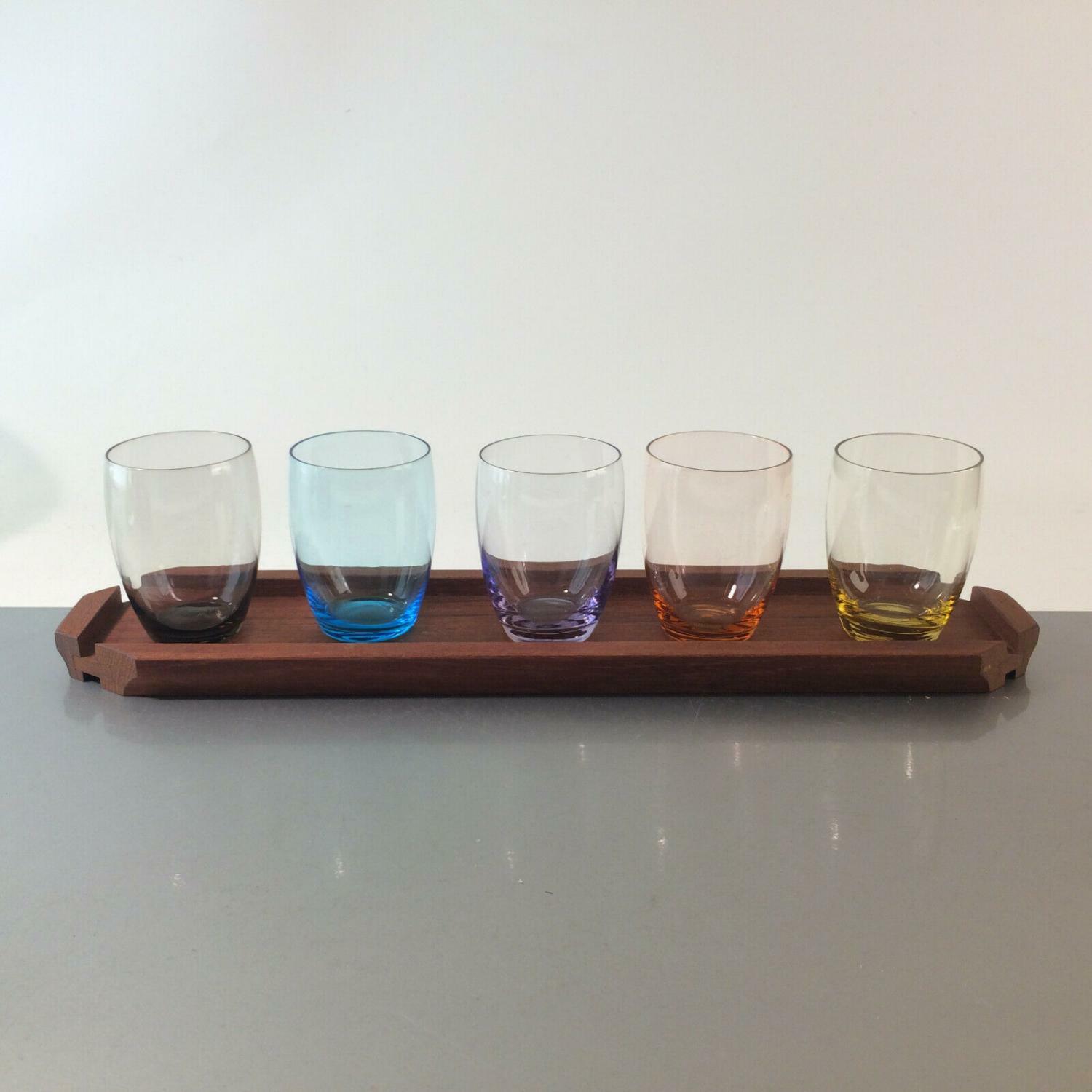 Gläser GLAS 5 er Set mit Tablett HOLZ Teak 50er 60er 7,5 cm bunt