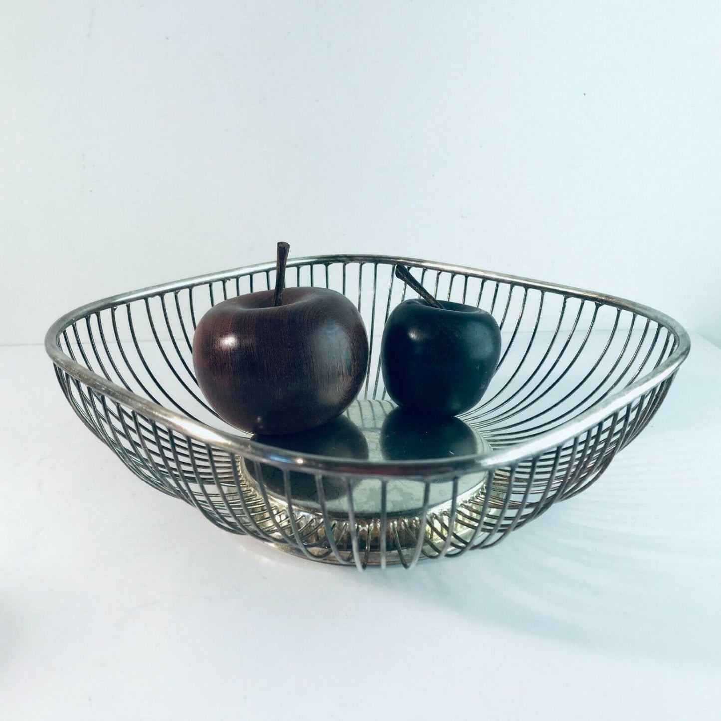 Brotkorb versilbert Brotschale Schale Korb Obstkorb D 26 cm leicht eckig