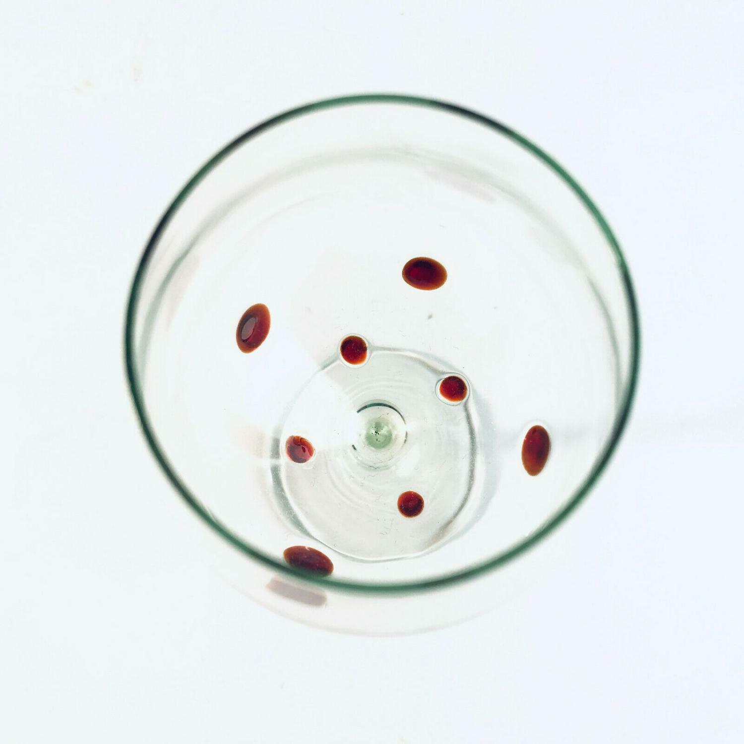 Likörglas Schnapsglas Glas 13,5 cm 60er 70er Einschmelungen rote Punkte
