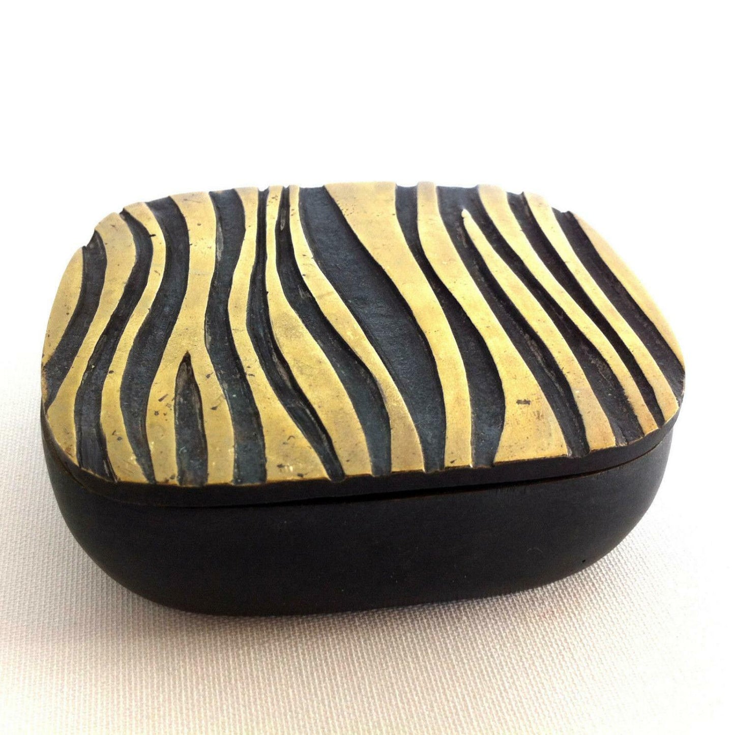 Walter BOSSE (punziert) Zigarettendose Dose Art Déco Zebra Messing KUFSTEIN