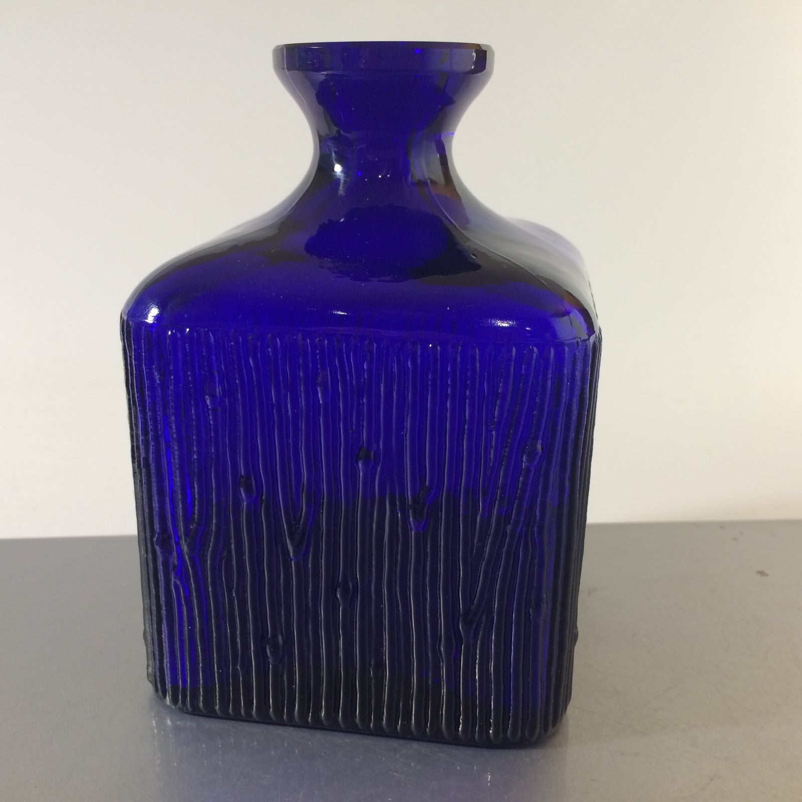 Vintage Vase blau 50er 60er 13 cm MID CENTURY eckig Dekoration