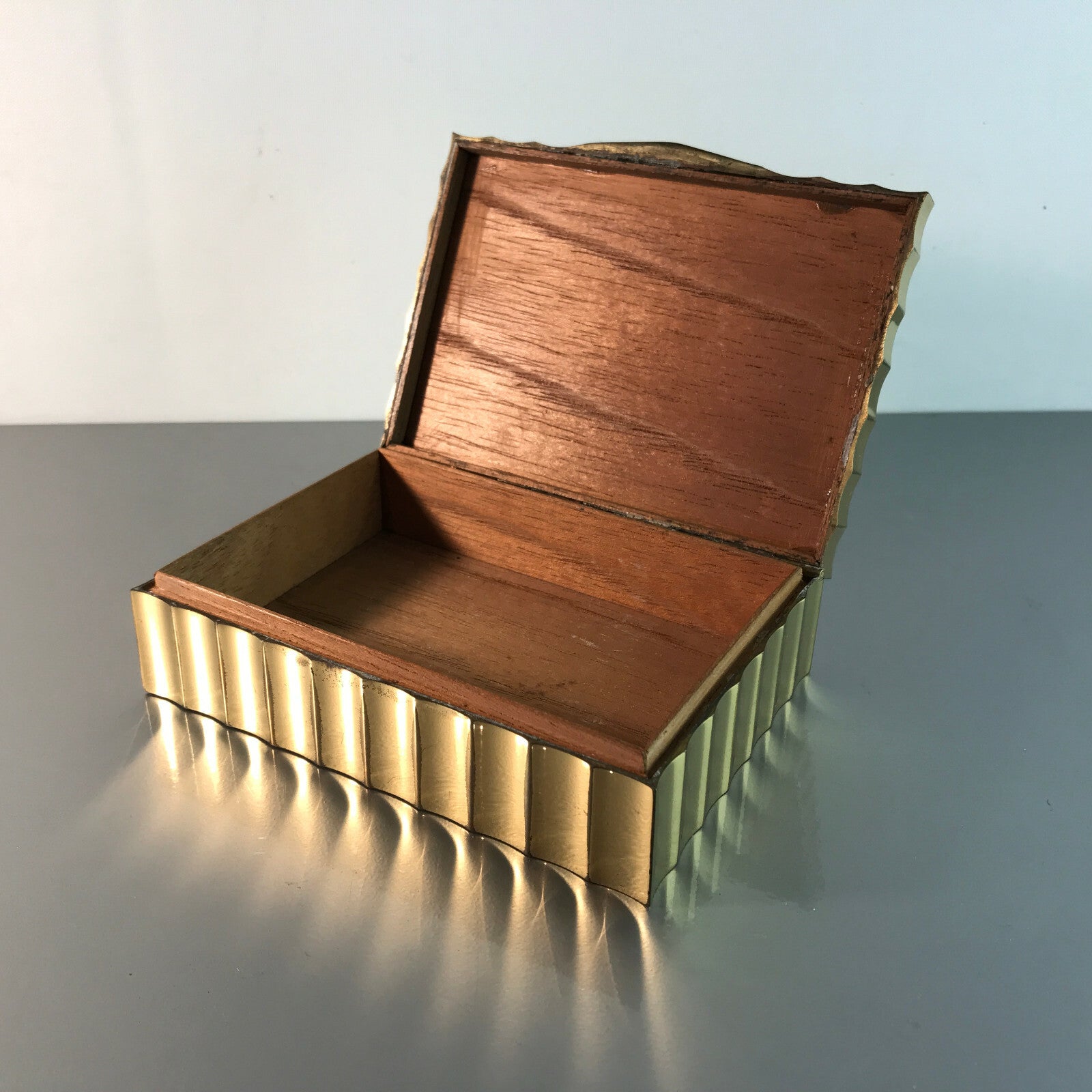 Messing Dose Zedernholz Dagobert Peche Art Déco 20er 30er Zigarettendose
