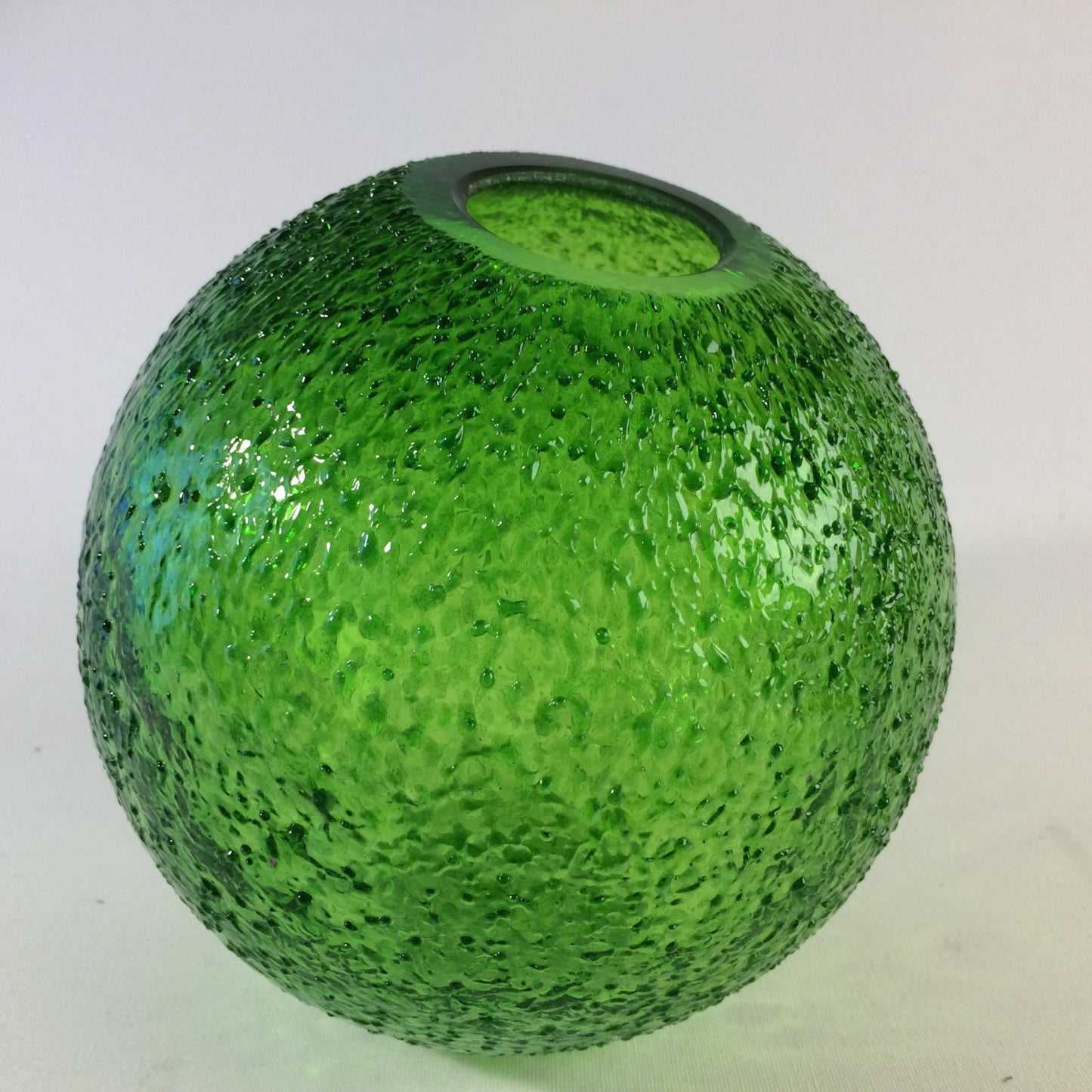 Vase 16 cm 50er 60er MID CENTURY Vase Glas grün Kugelvase schiefe Öffnung