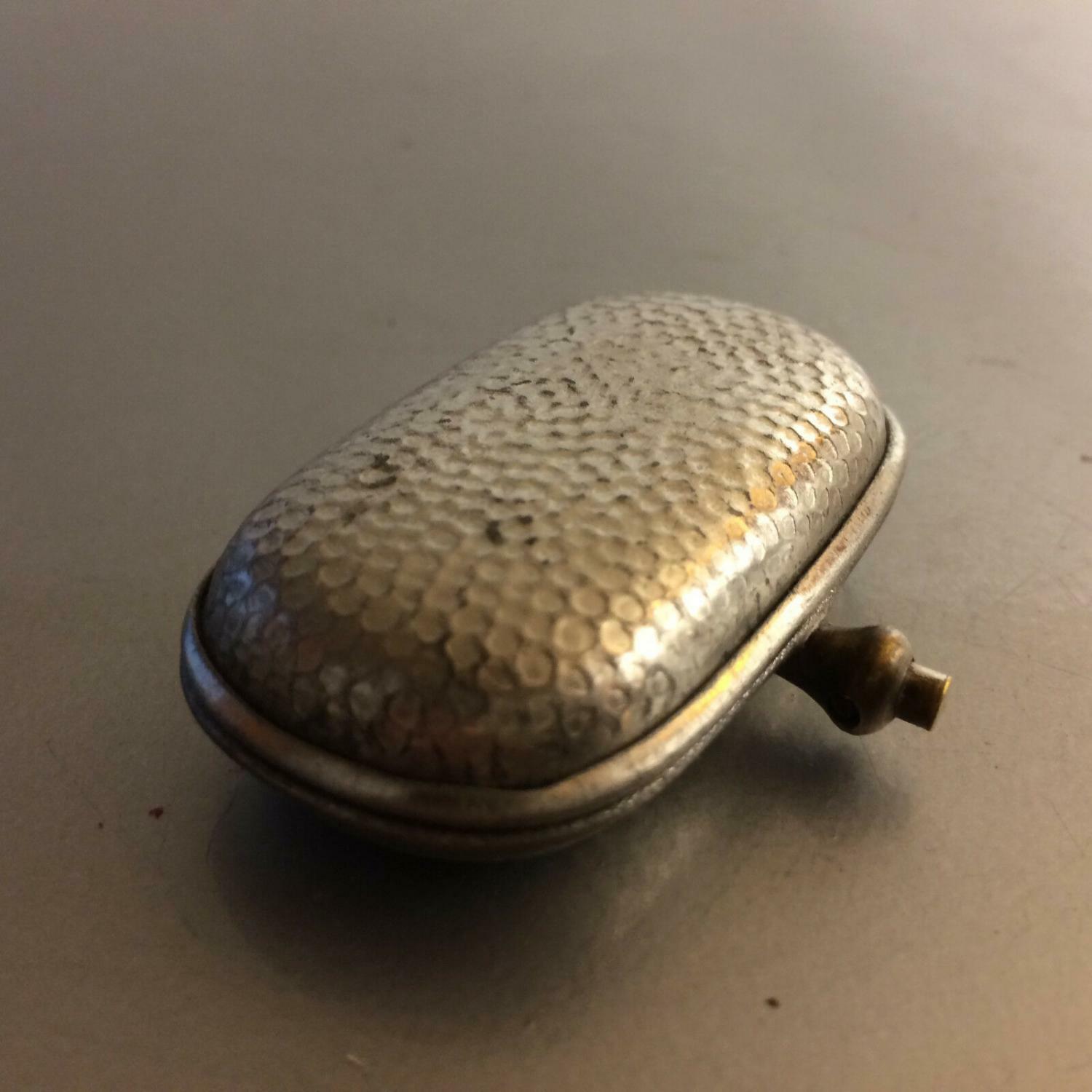 Mini Geldbörse für eine Halskette mit Groschenfach Münzhalter Art Déco