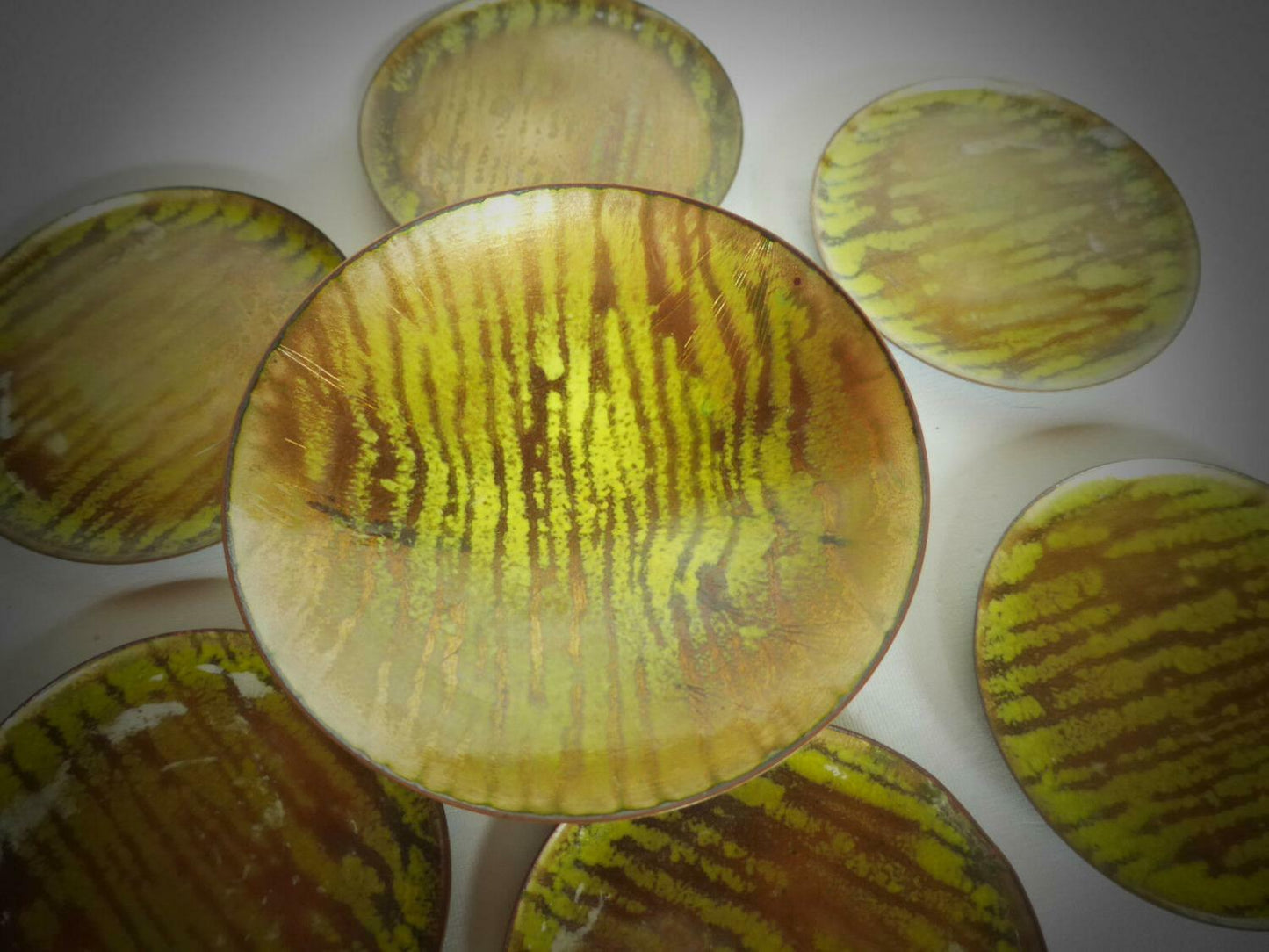 KUPFER Emaille Tellerchen 50er 60er MID CENTURY emailliert Untersetzer Set Deko