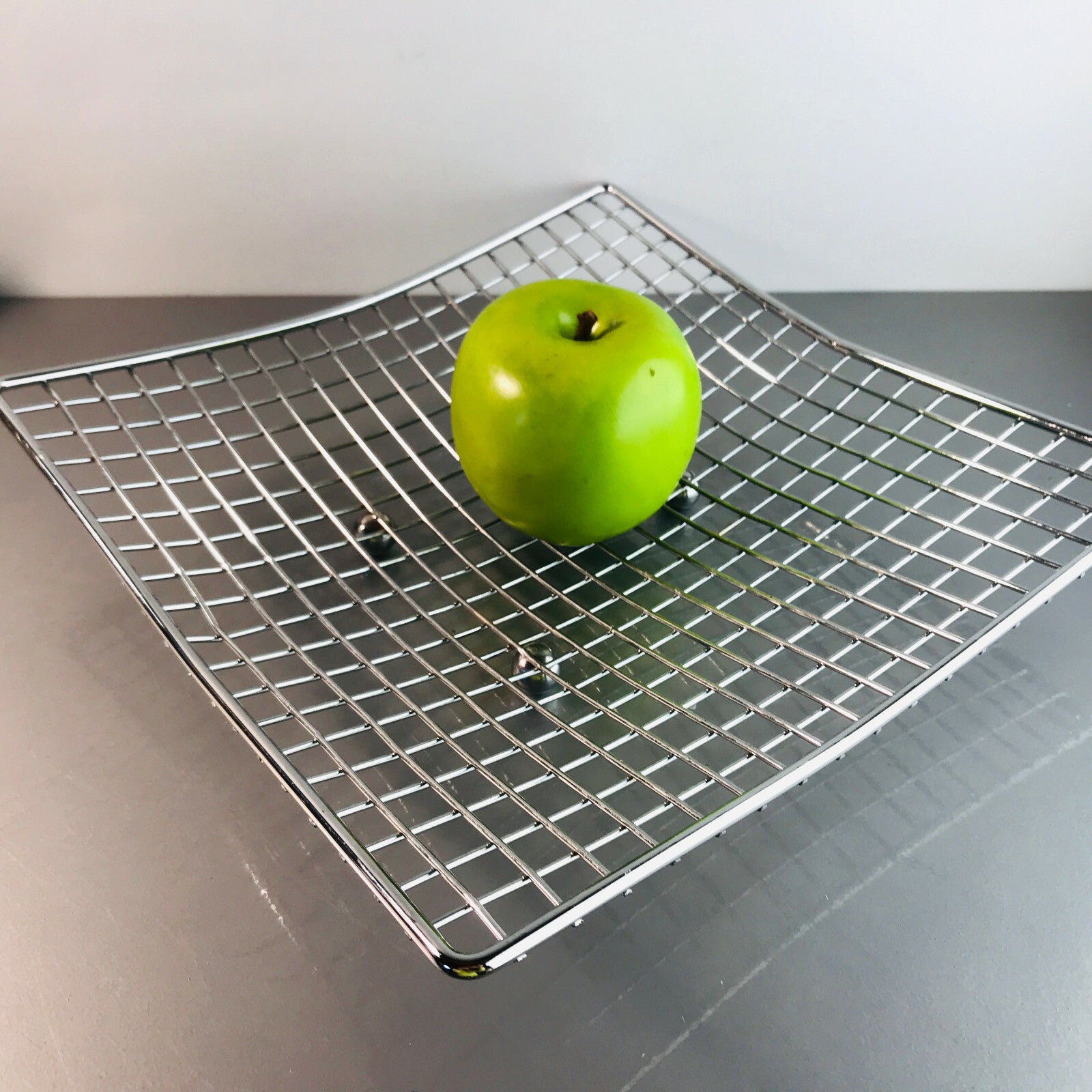 Schale Obstschale Ablage Obstkorb 25 x 25 cm Edelstahl eckig Kugelfüße