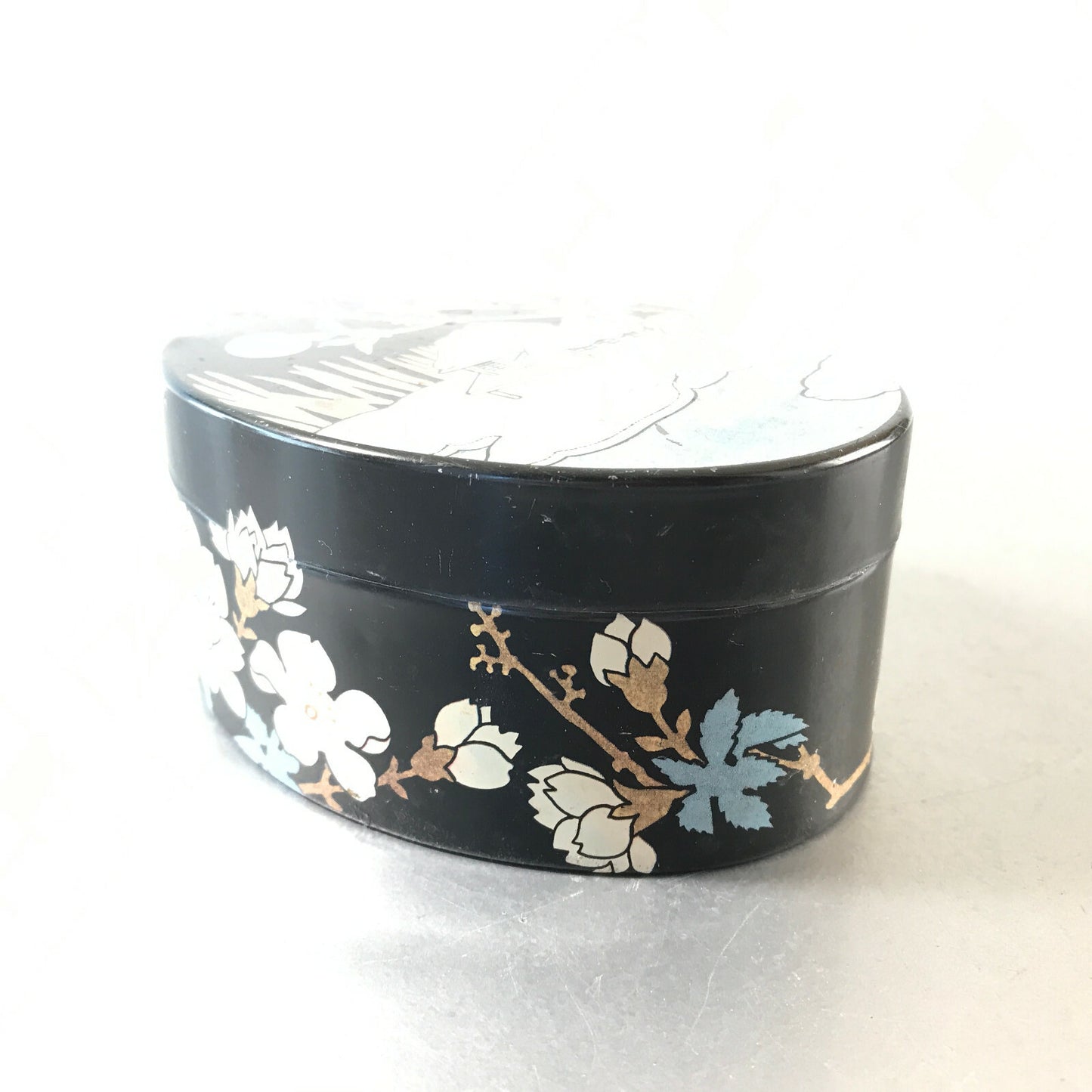 Tchibo Blechdose Dose aus Metall Blech  H 5,4 cm Japan Geisha