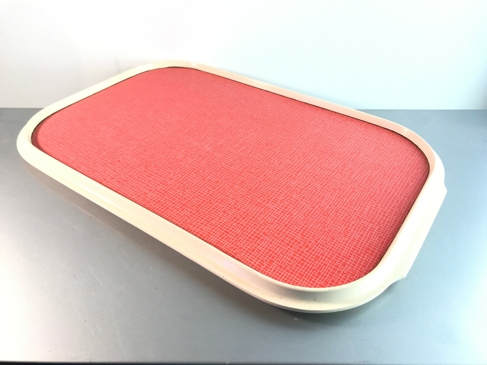MID CENTURY 50er 60er Tablett  49 x 32 cm mit Muster Kunststoff 70er