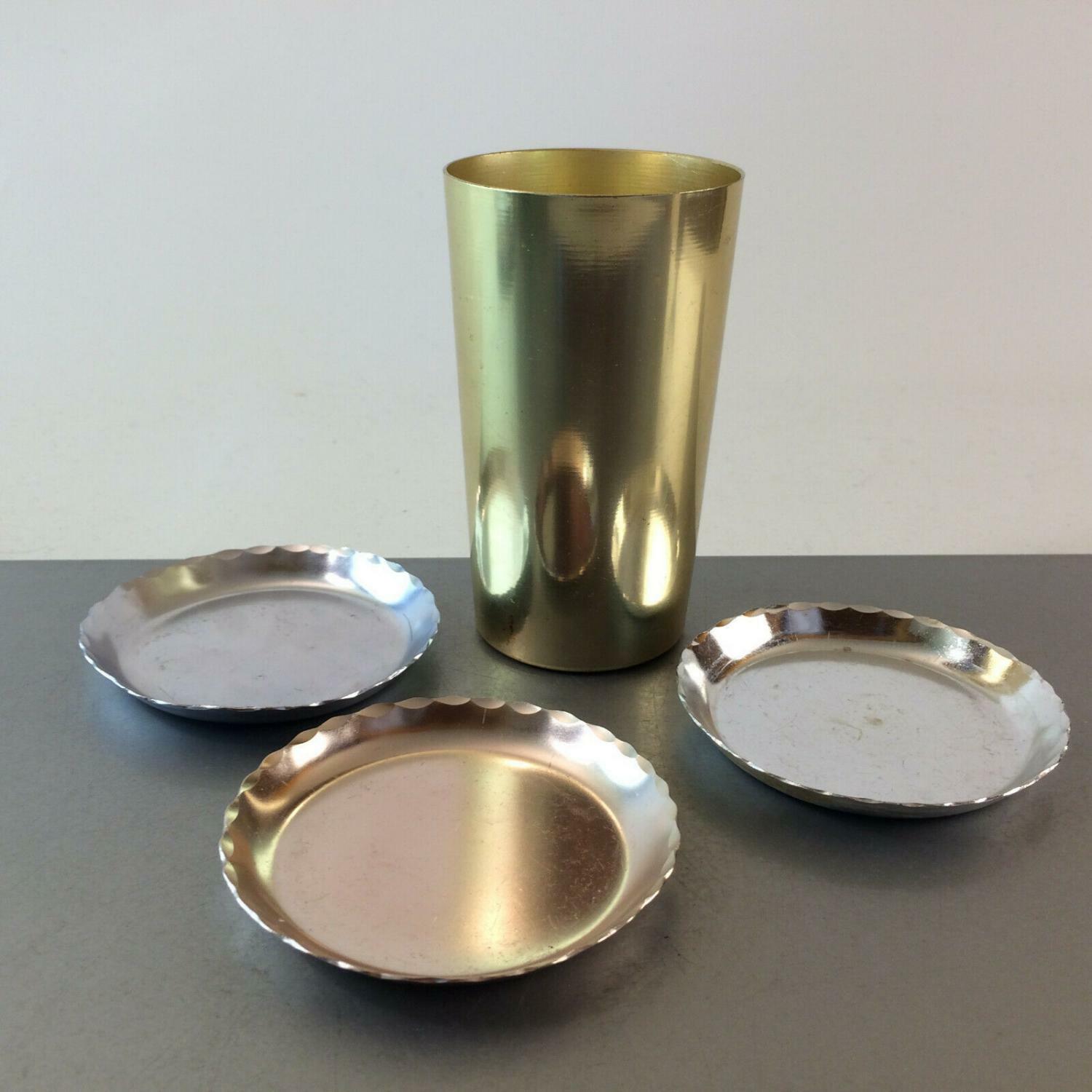 Untersetzer8,4 cm  Schälchen Alu Becher 11,3 cm 50er 60er Konvolut bunt 
