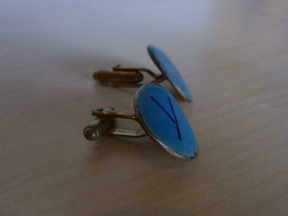 Alte MANSCHETTEN Manschettenknöpfe Kupfer Emaille türkis blau Y Zeichen