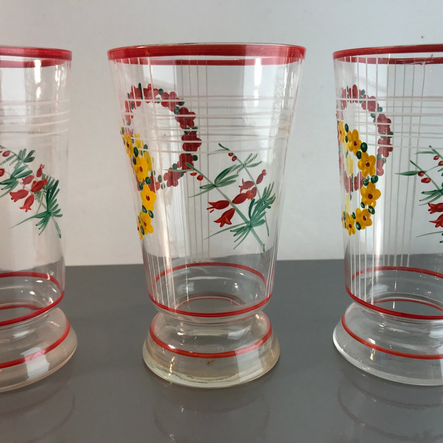 Weingläser Art Déco 20er 30er Becher 12,5 cm Weinkelche Gläser Glas Email