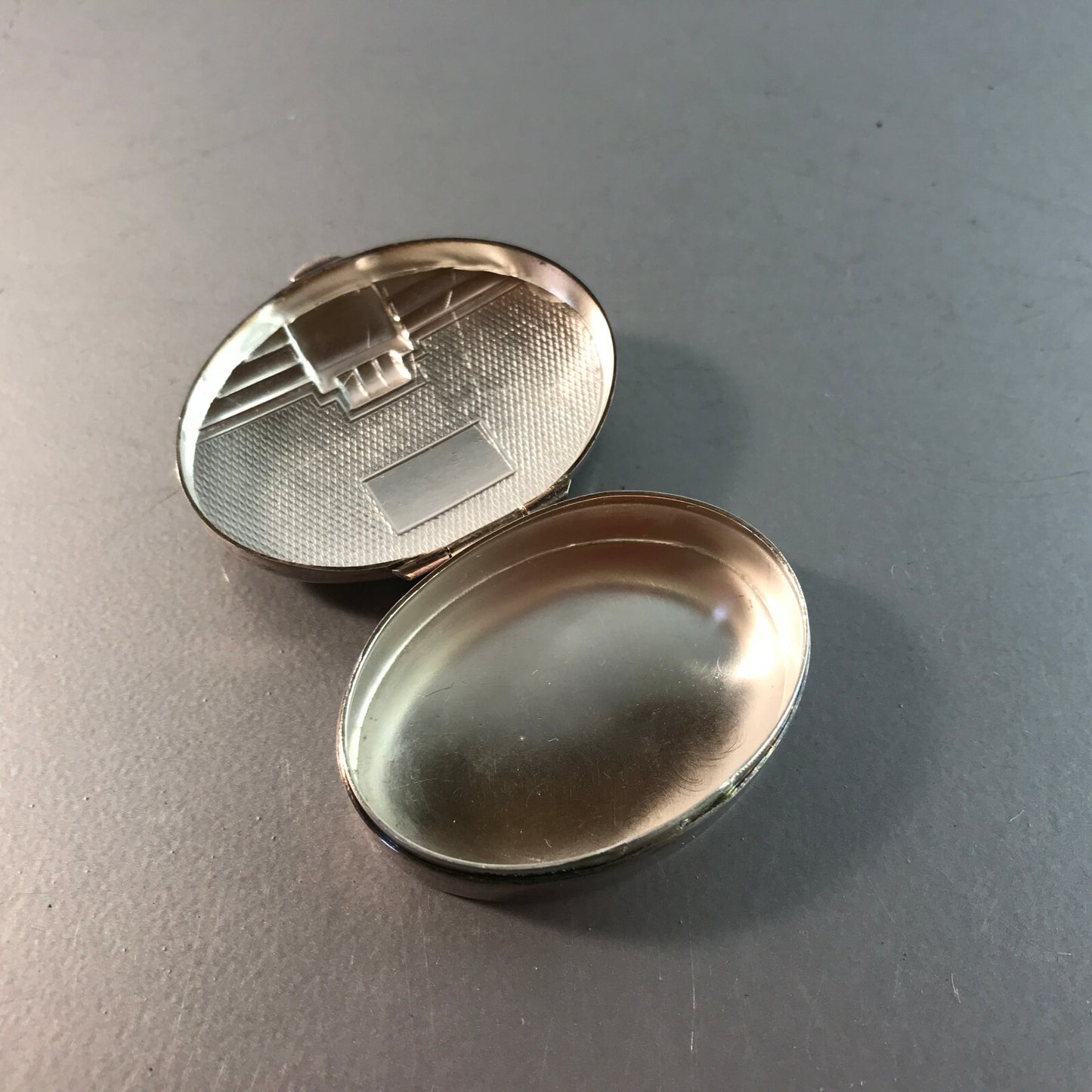 Alpacca HOKA Dose Art Déco 20er 30er Deckeldose silber Metall HK punzier