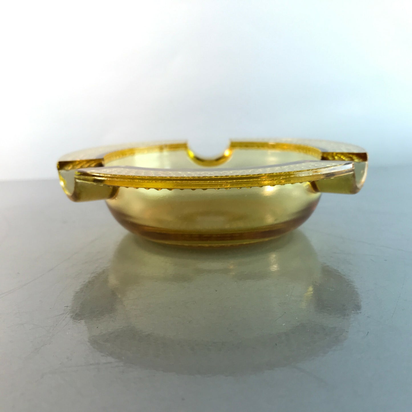 Ascher Glas gelb 13,2 cm Aschenbecher 60er Vintage Noppen