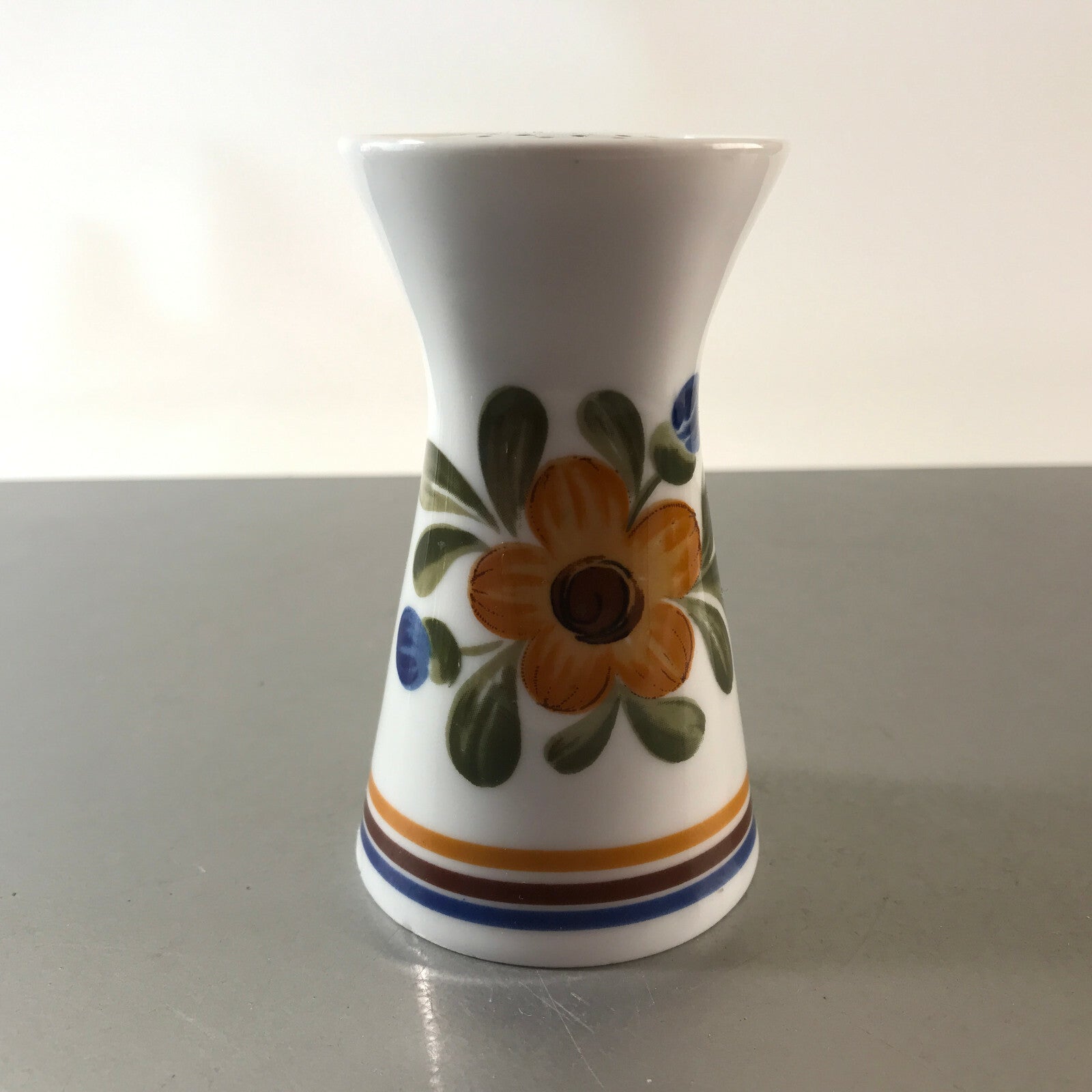 ARZBERG Porzellan Blumen 10 cm Salzstreuer