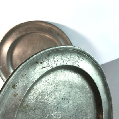 Vintage Zinn Teller 21 cm Set punziert graviert SCH 1827