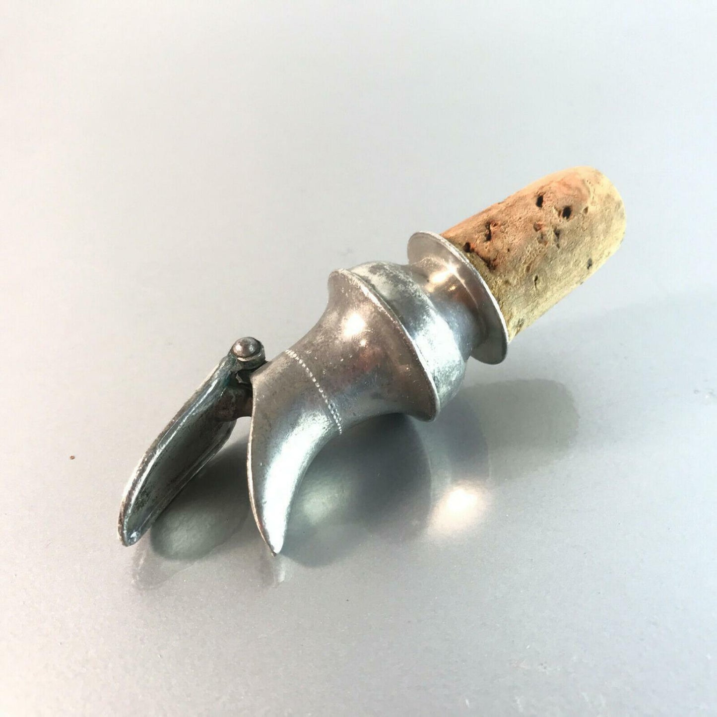 Ausgießer Zinn Vintage 50er 60er Schnapsausgießer Spender Schnabel