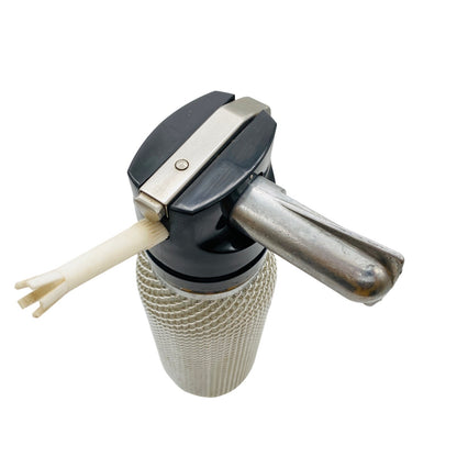 Sodaflasche Netz Vintage 60er 70er Sodasiphon Metall silber Siphon Glasflasche