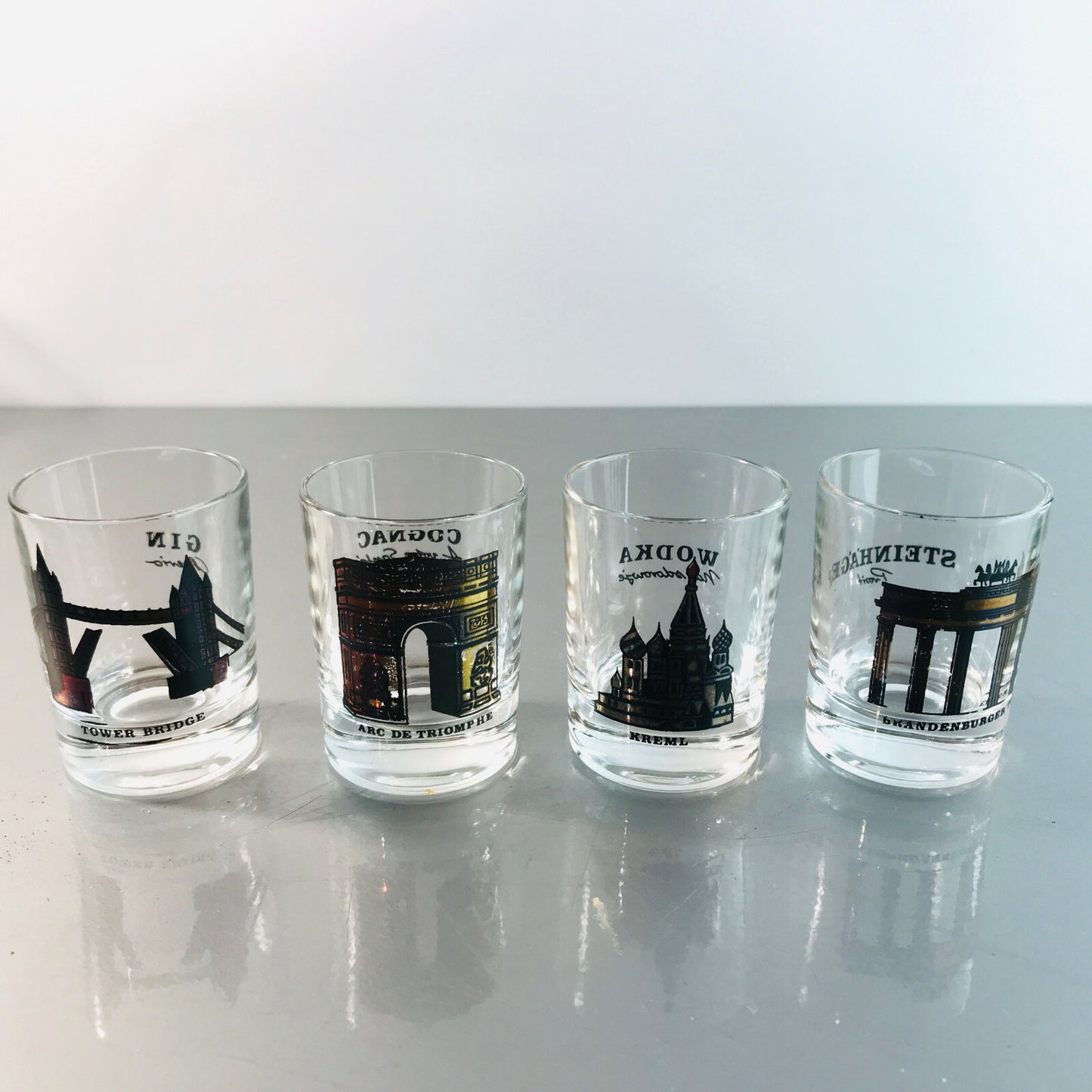 Gläser Glas Sonderedition 6 cm 4 er Set Schnapsgläser Gin Cognac Wodka