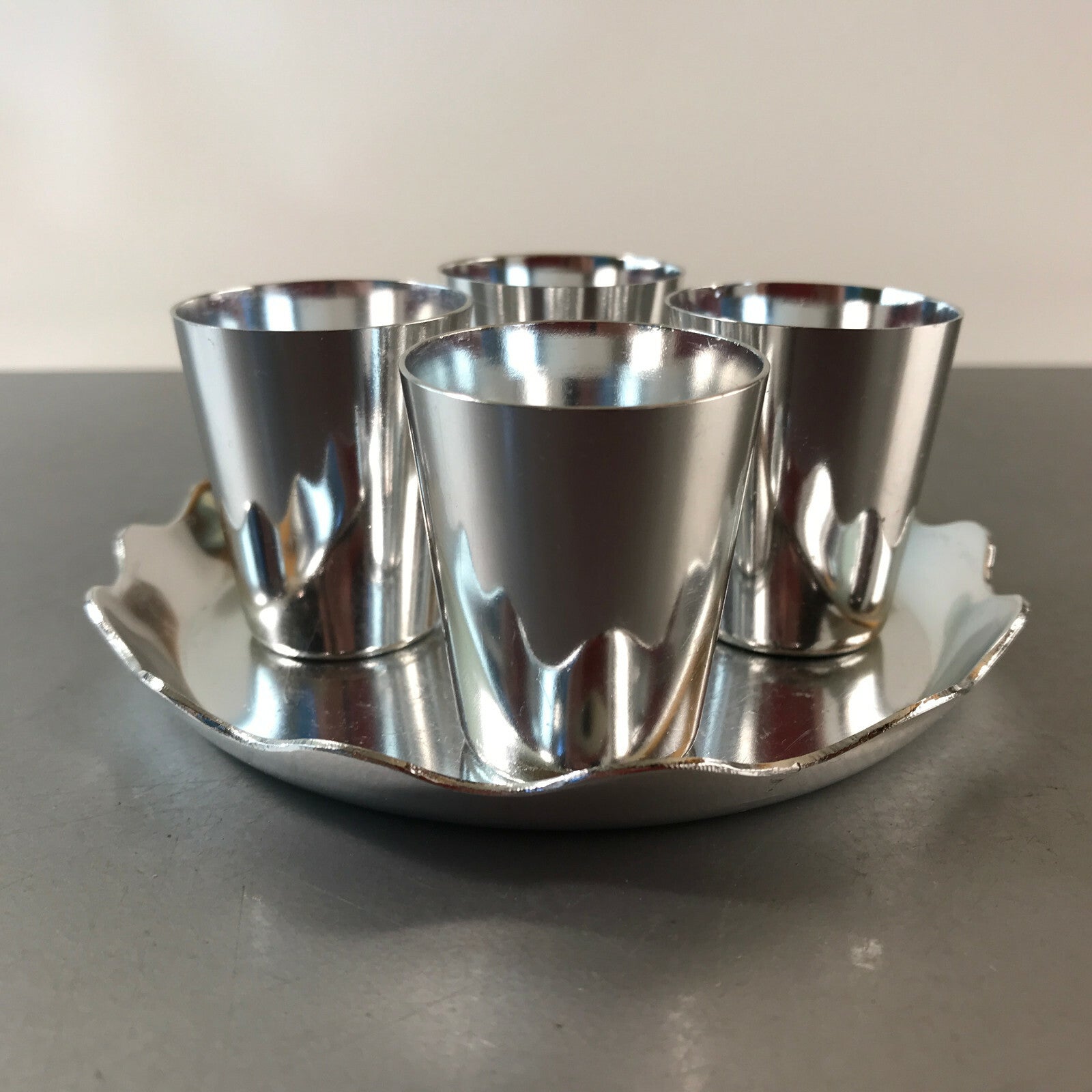 Untersetzer 50er 60er Vintage 11,5  cm Alu Unterteller Teller + Becher 4cm