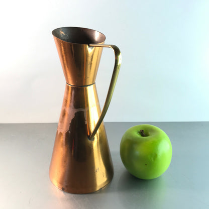 MID CENTURY 50er 60er Vase 20 cm Kupfer Messinggriff Vintage Kanne Deko