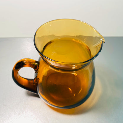 Kanne Karaffe 50er 60er 12 cm Bernstein braun VINTAGE Glas Saftkrug