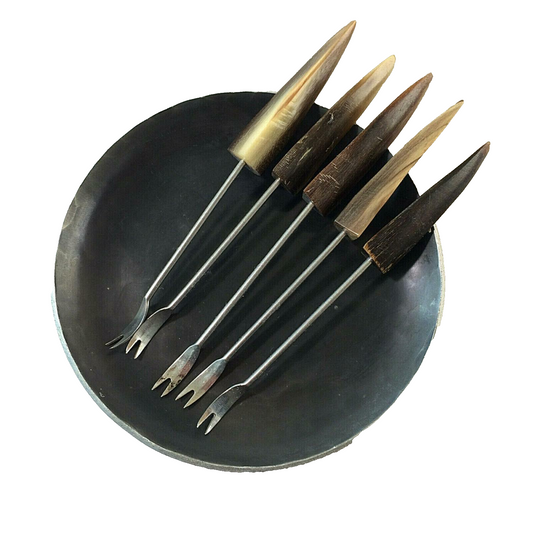 Horn MID Century Gabeln Picker Spieße Halter mit Alu Tablett Teller Schal