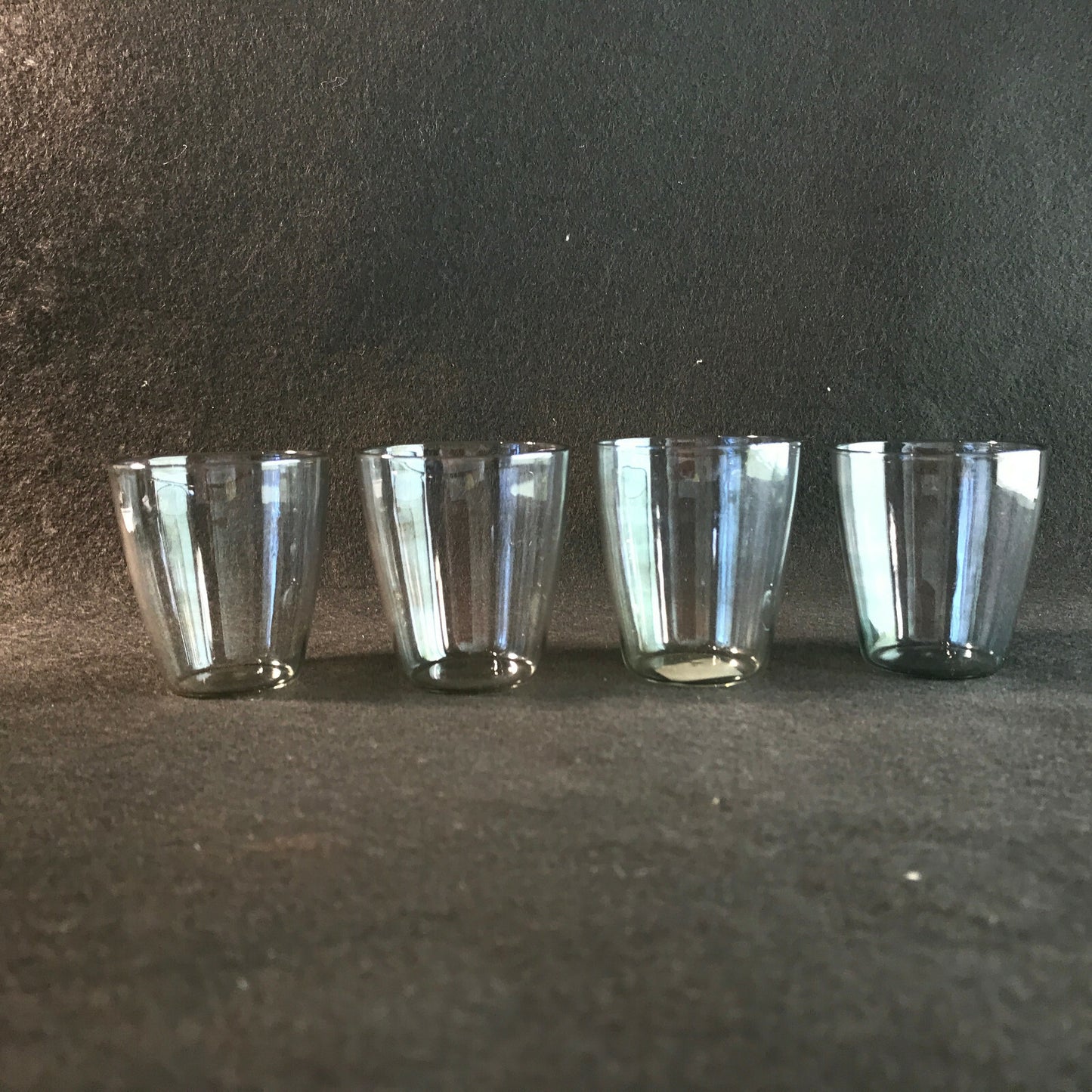 Vintage Schnapsgläser 50er 60er irisierend MID CENTURY Glas 5 cm