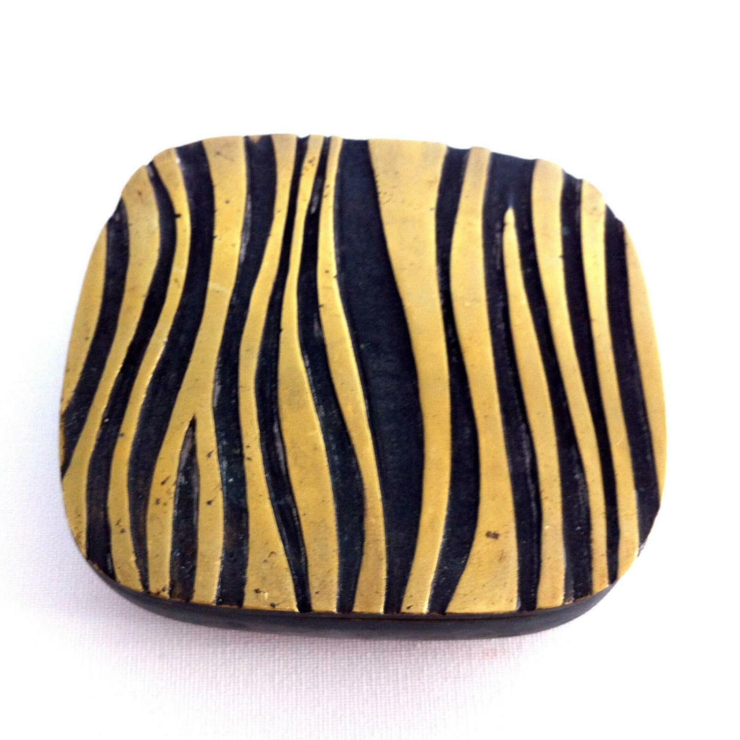 Walter BOSSE (punziert) Zigarettendose Dose Art Déco Zebra Messing KUFSTEIN