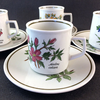 Teetassen Tassen 4er Set mit Untertassen Blumen Blüten bemalt
