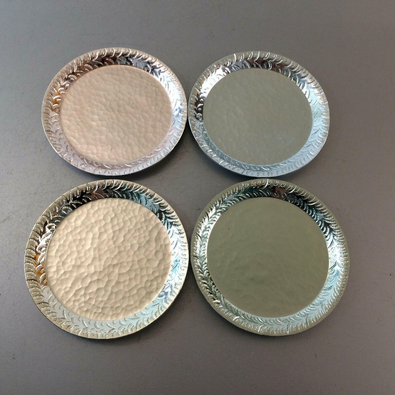 4er Set Untersetzer Gläser 50er 60er Alu Metall Blech 10,5 Teller pastell